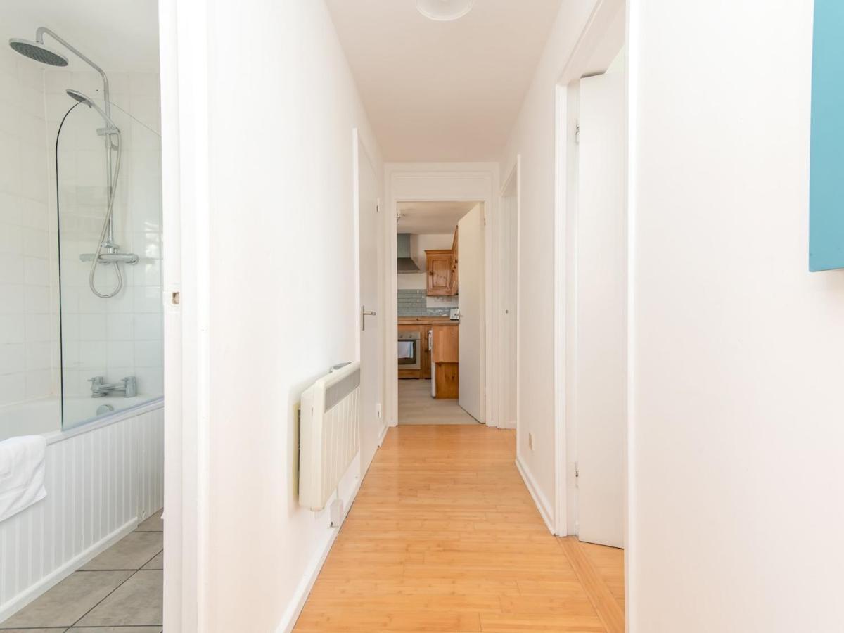 Pass The Keys Bright Modern One Bed Apartment - Bath City Centre Exterior photo